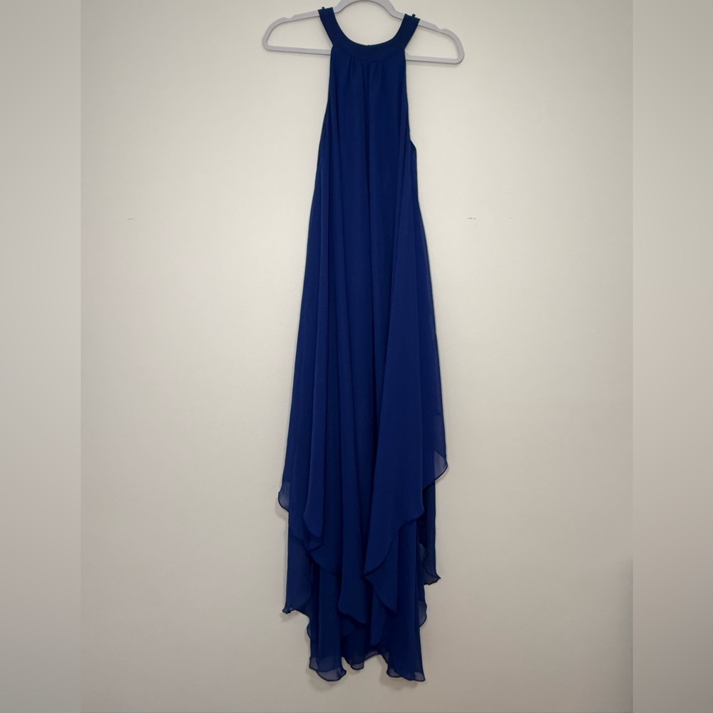 Elegant Blue Evening Gown